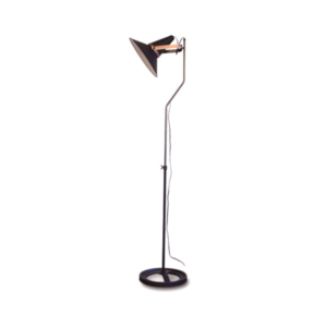 Studio D floor lamp　（スタジオ D フロアランプ）